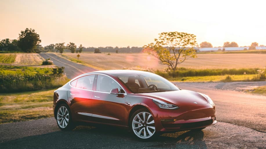 Tesla stráca pôdu pod nohami v Európe